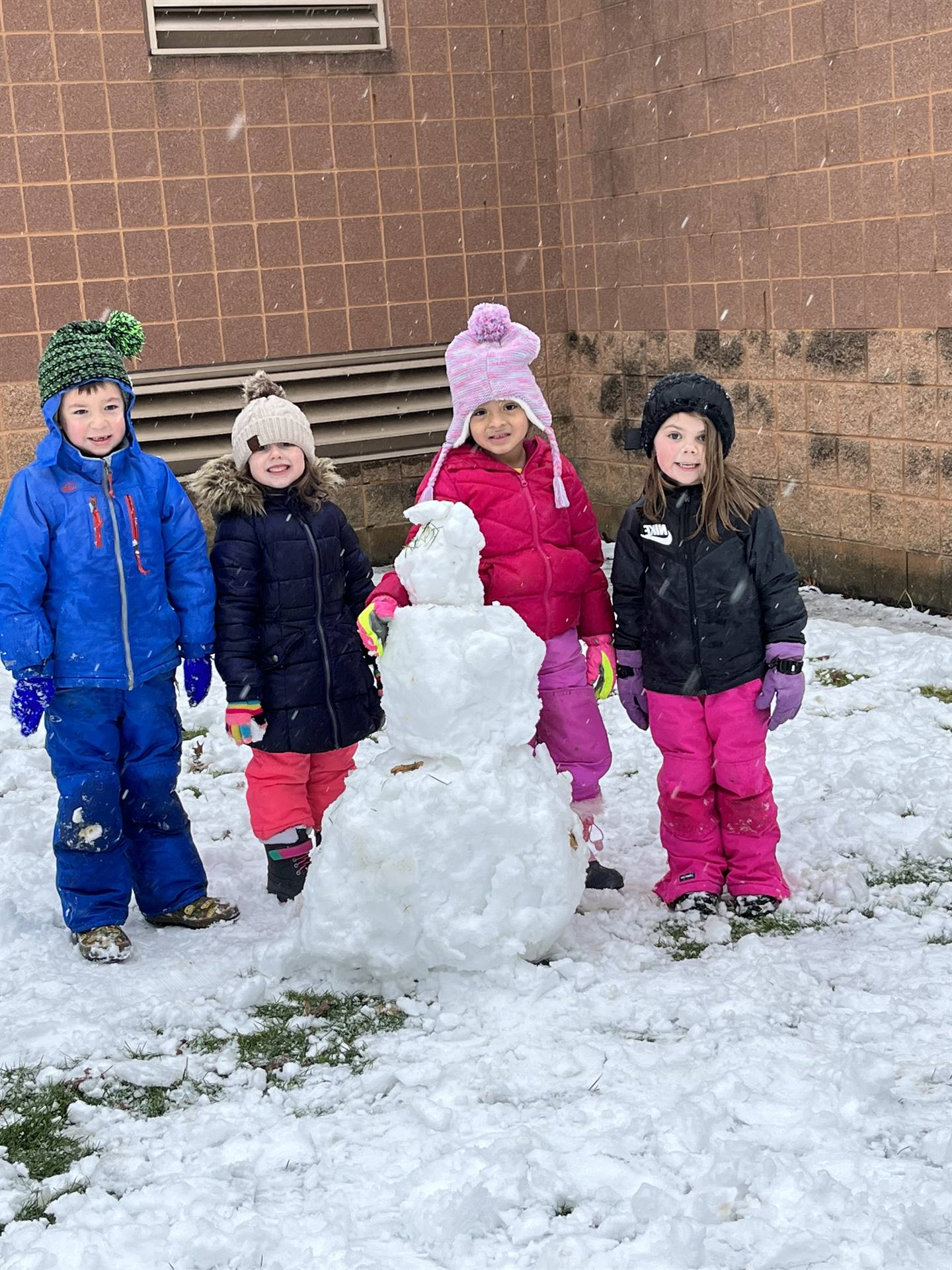 Snow Fun a Recess