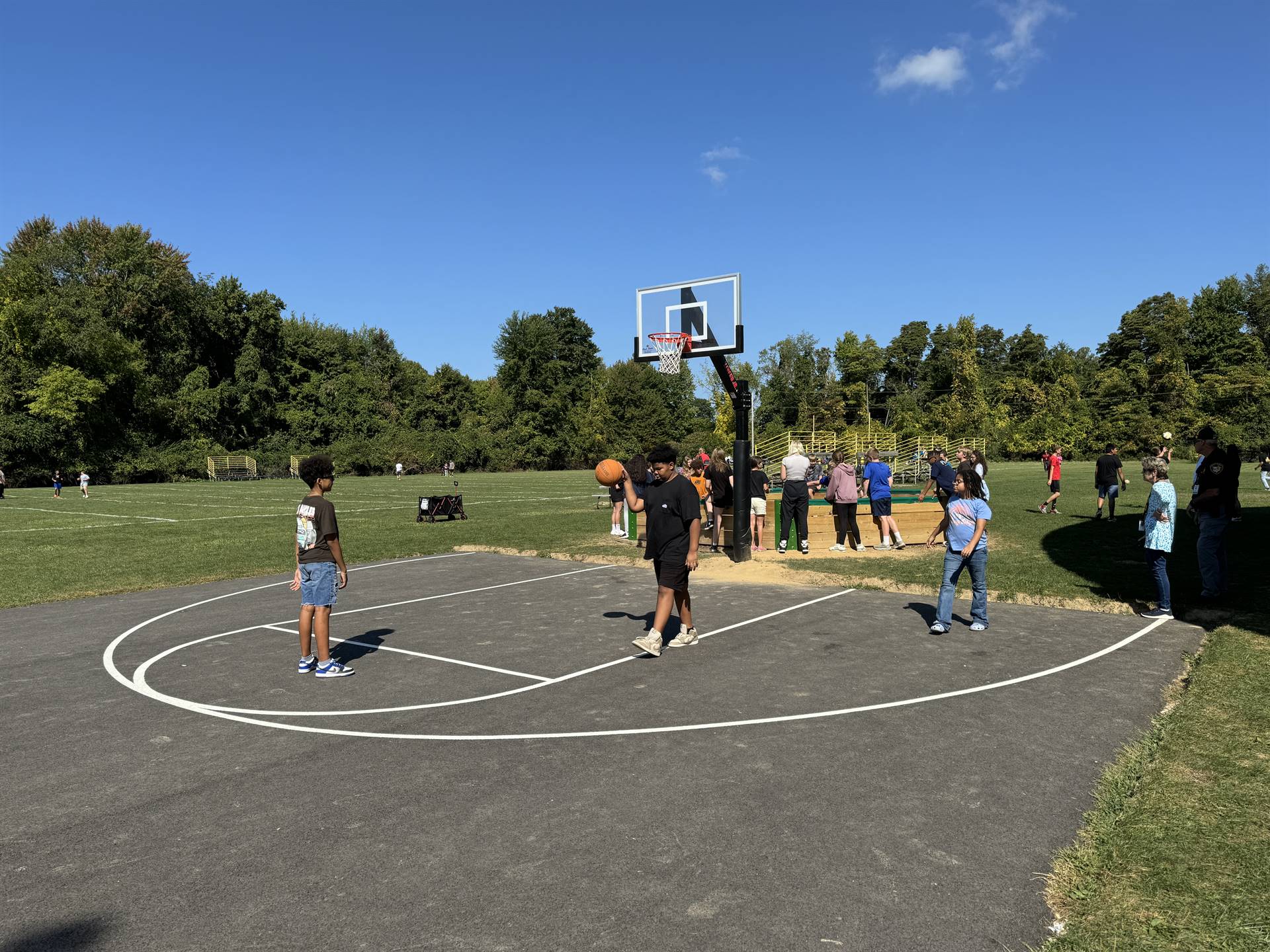 LaMuth Outdoor Basketball Court
